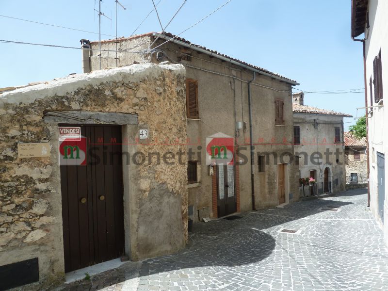 Terratetto Terracielo Pereto via vittorio veneto