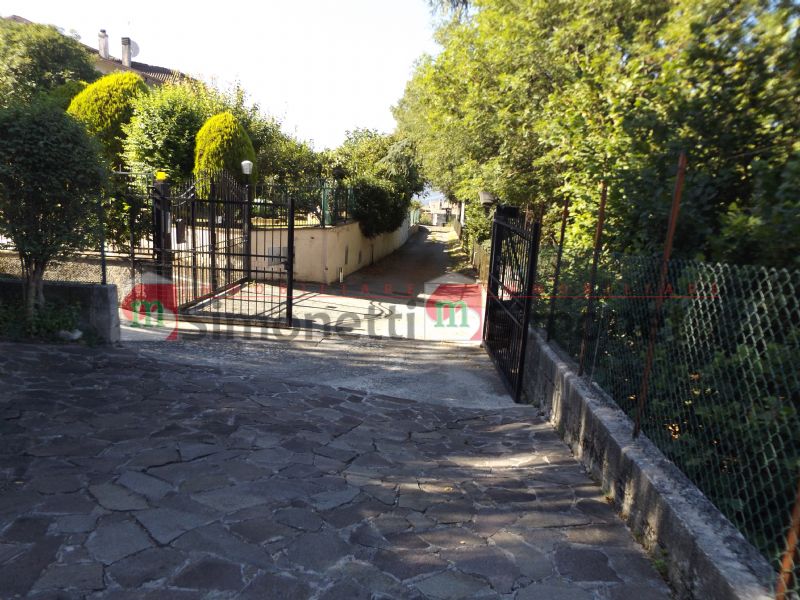 Villa Oricola via quartiere 17