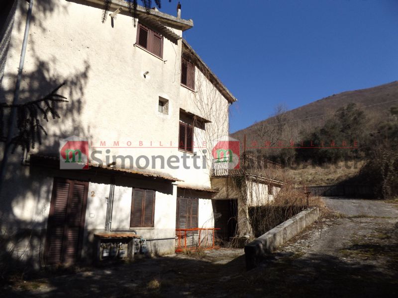 Casa indipendente Arsoli strada provinciale sublacense snc